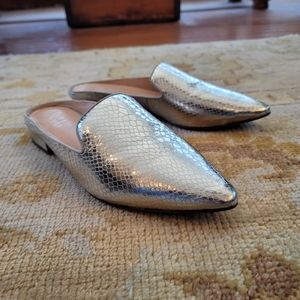Franco Sarto Silver Flat Pointy Toed Mules Sz 9